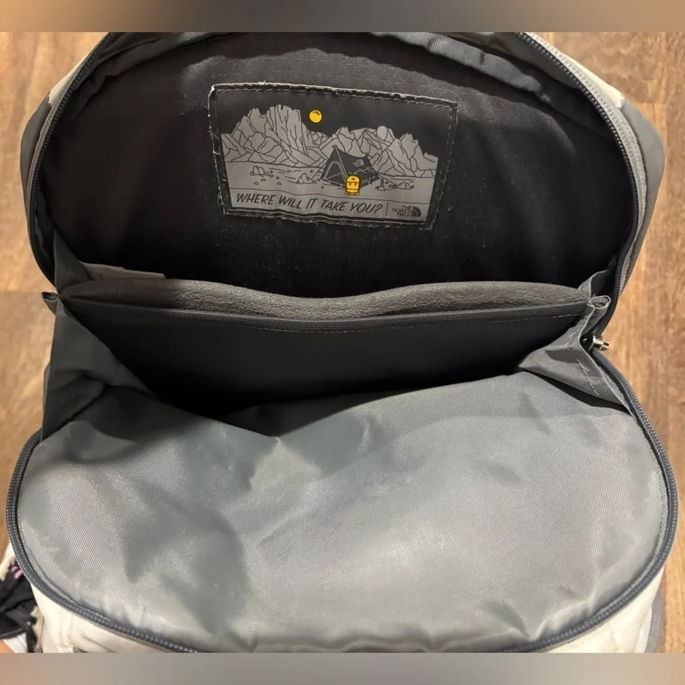 The North Face Women's Surge Laptop Backpack Light Gray Teal